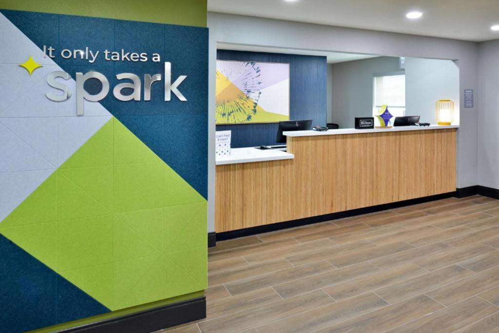 Spark By Hilton Spring Lake Fayetteville Buitenkant foto